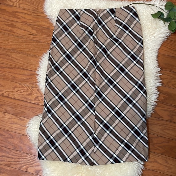 Heart Soul Plaid Pencil Skirt / Backside Zipper & Slit/ Size 9 - Picture 4 of 9